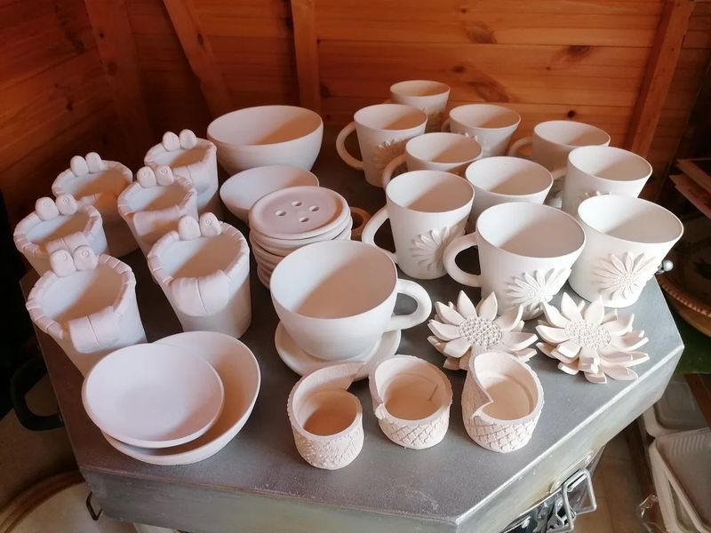 Social Night Ceramics Glazing!